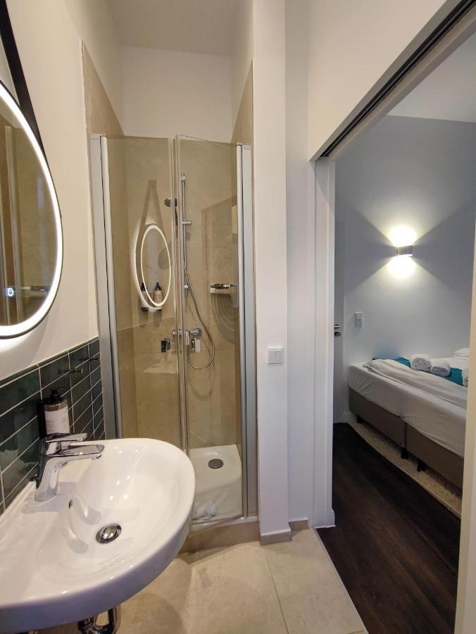 Homely Stay Studio 1 - Small And Cozy Self-Check-In Room In ميونيخ المظهر الخارجي الصورة